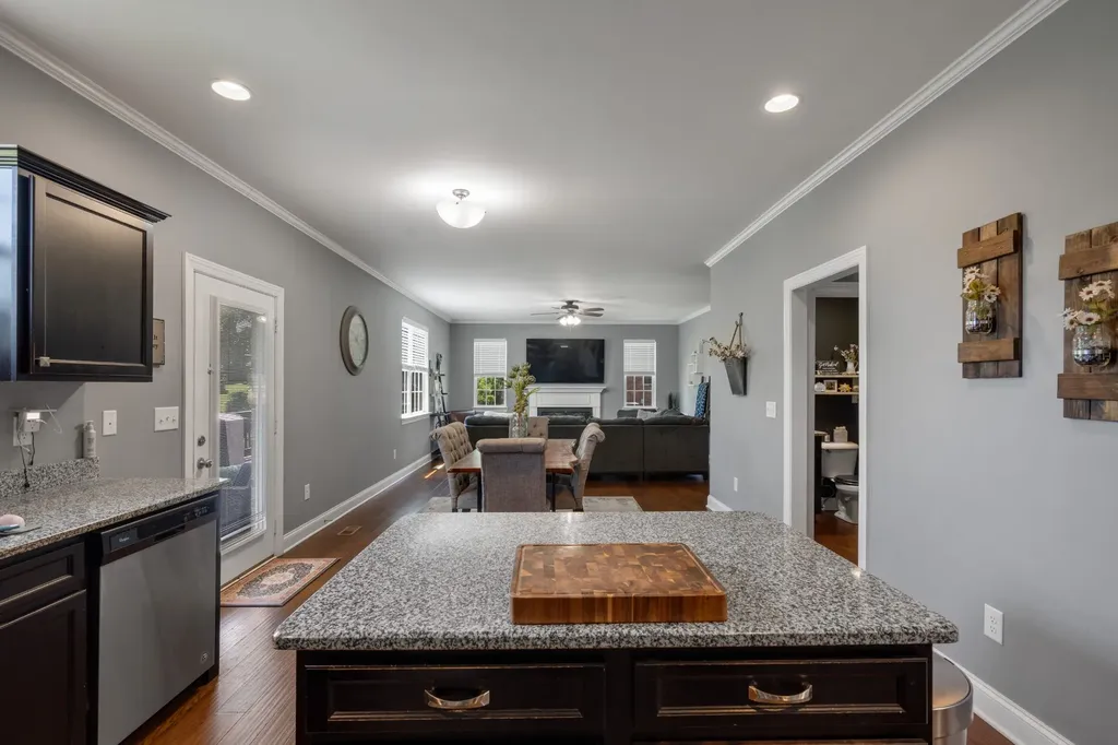 224 Hickory Pointe Drive Lebanon TN 37087