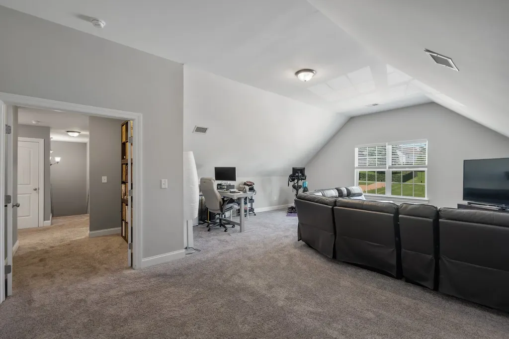 224 Hickory Pointe Drive Lebanon TN 37087