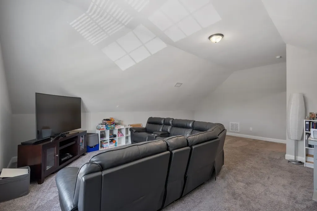 224 Hickory Pointe Drive Lebanon TN 37087