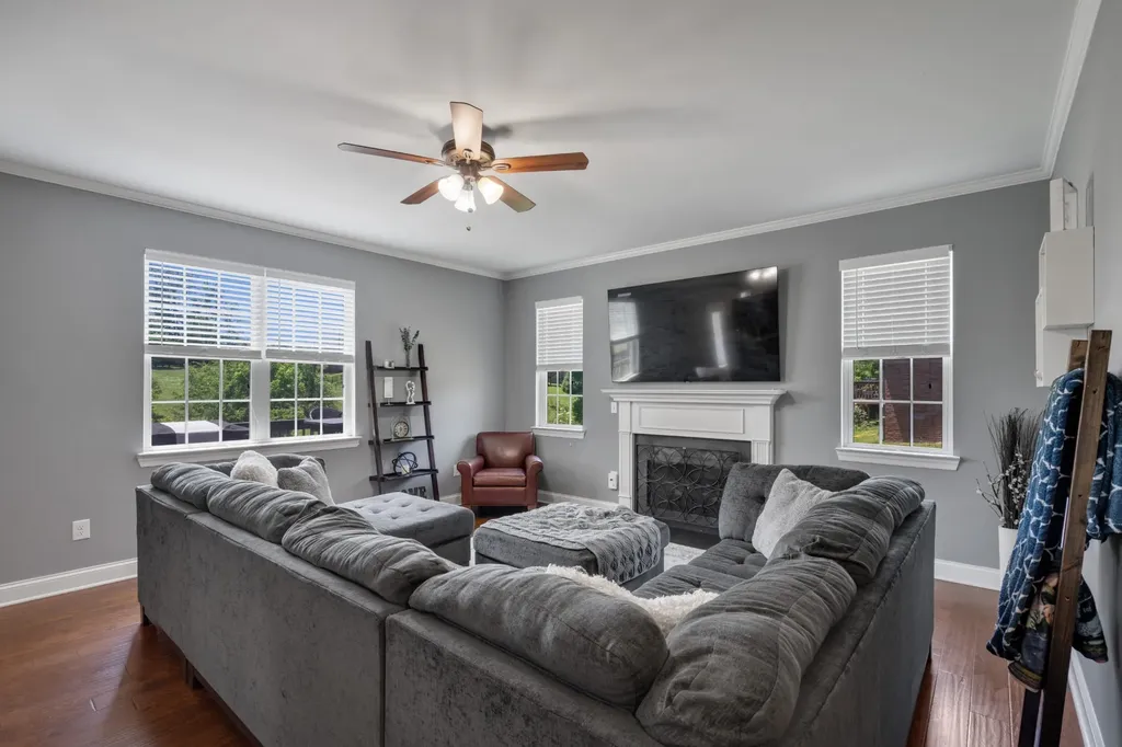 224 Hickory Pointe Drive Lebanon TN 37087