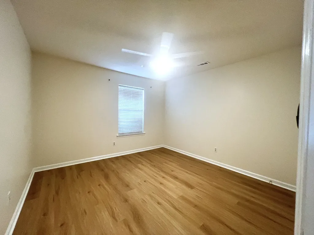1001 Clifton Lane Nashville TN 37204