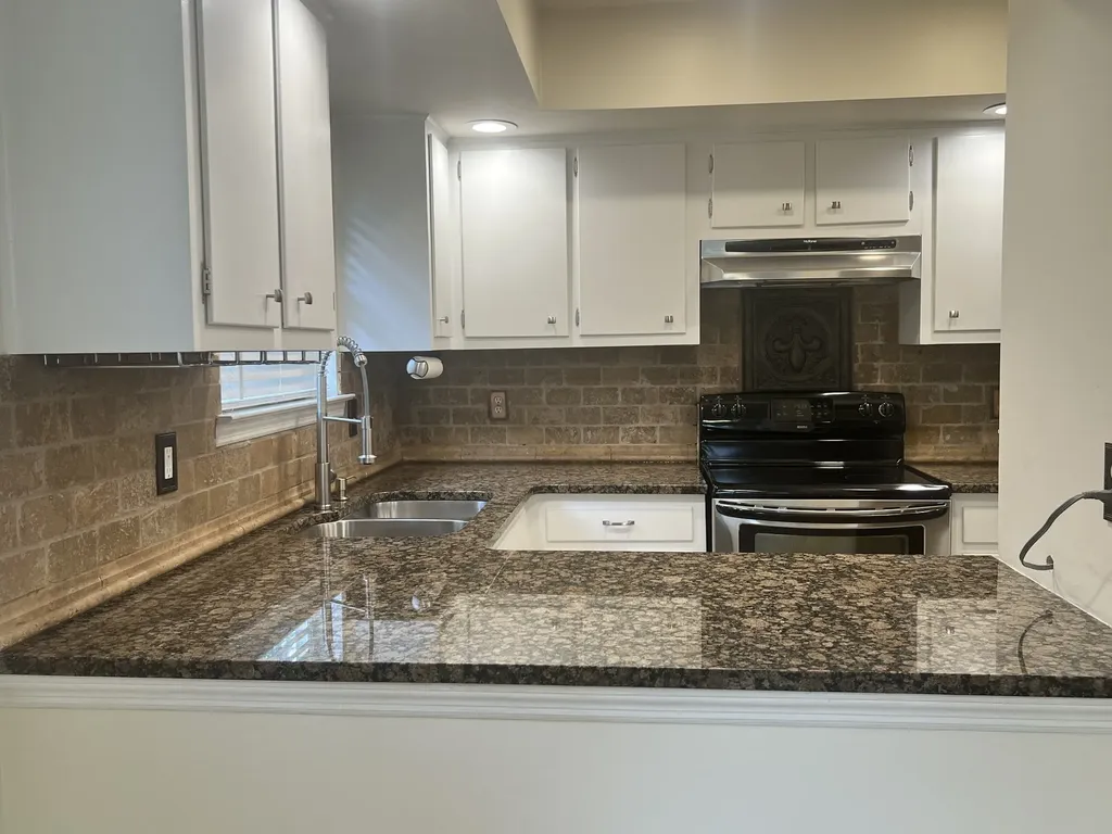 1001 Clifton Lane Nashville TN 37204