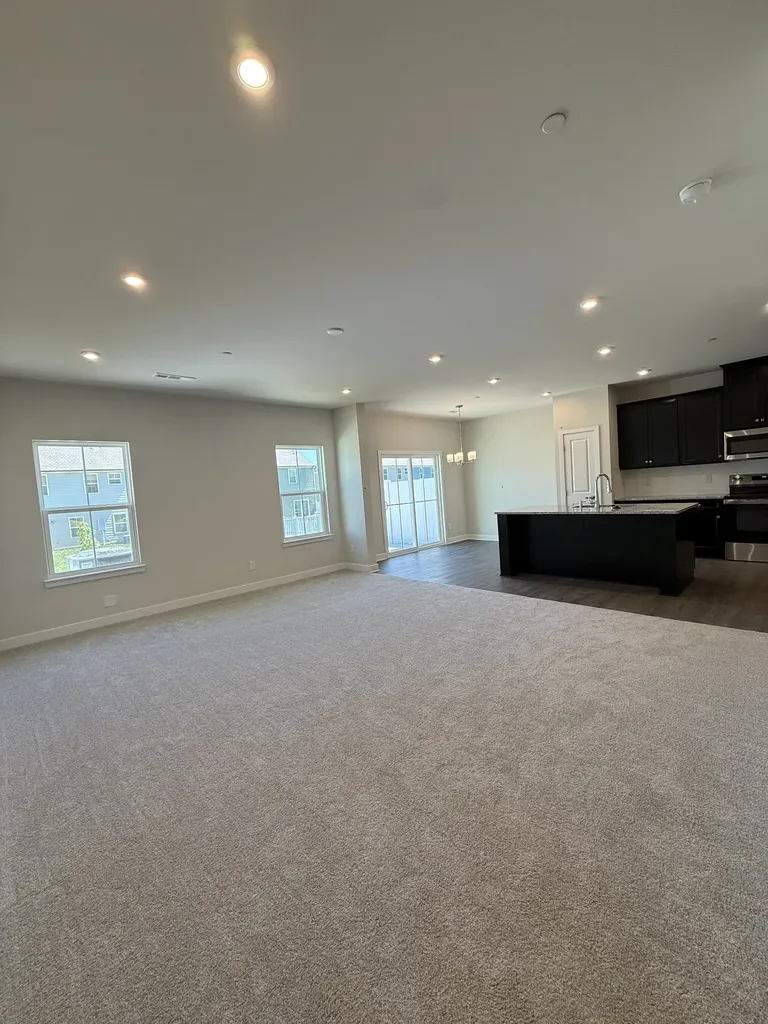 1176 Savannah Avenue Gallatin TN 37066