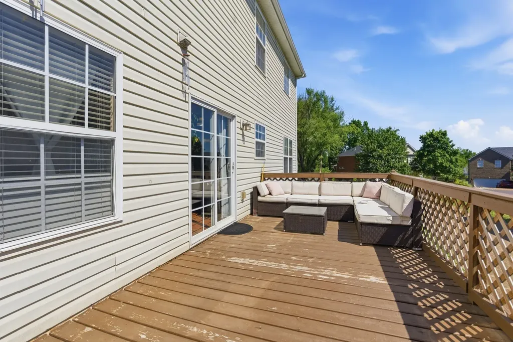 8008 Streamside Drive Mount Juliet TN 37122