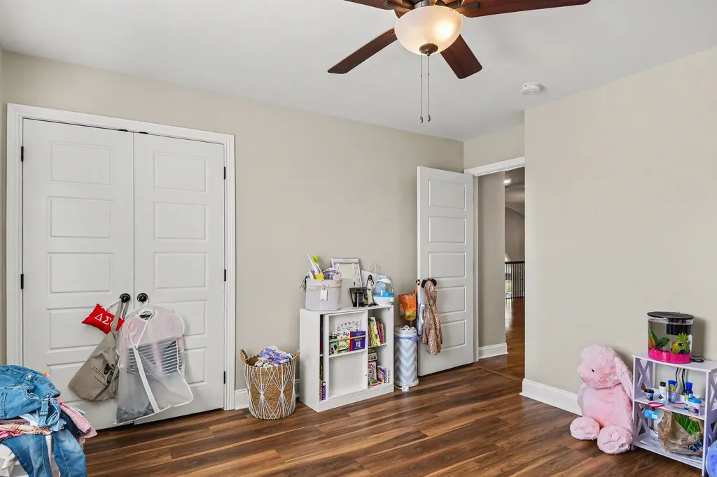 529 Cresthaven Lane Clarksville TN 37043