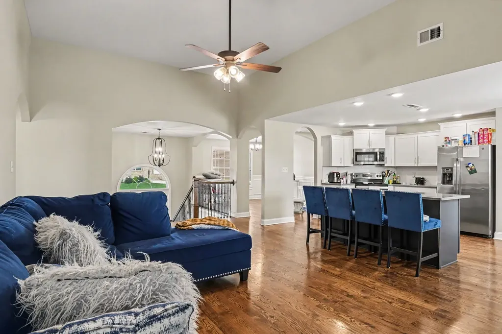529 Cresthaven Lane Clarksville TN 37043
