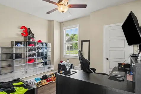 529 Cresthaven Lane Clarksville TN 37043
