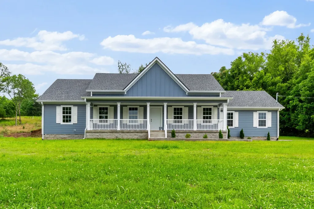 2979 Demastus Road Culleoka TN 38451