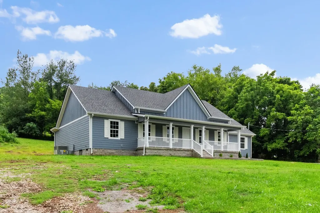 2979 Demastus Road Culleoka TN 38451