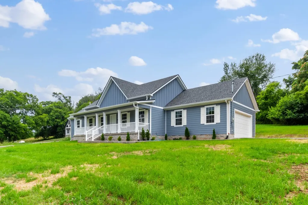 2979 Demastus Road Culleoka TN 38451