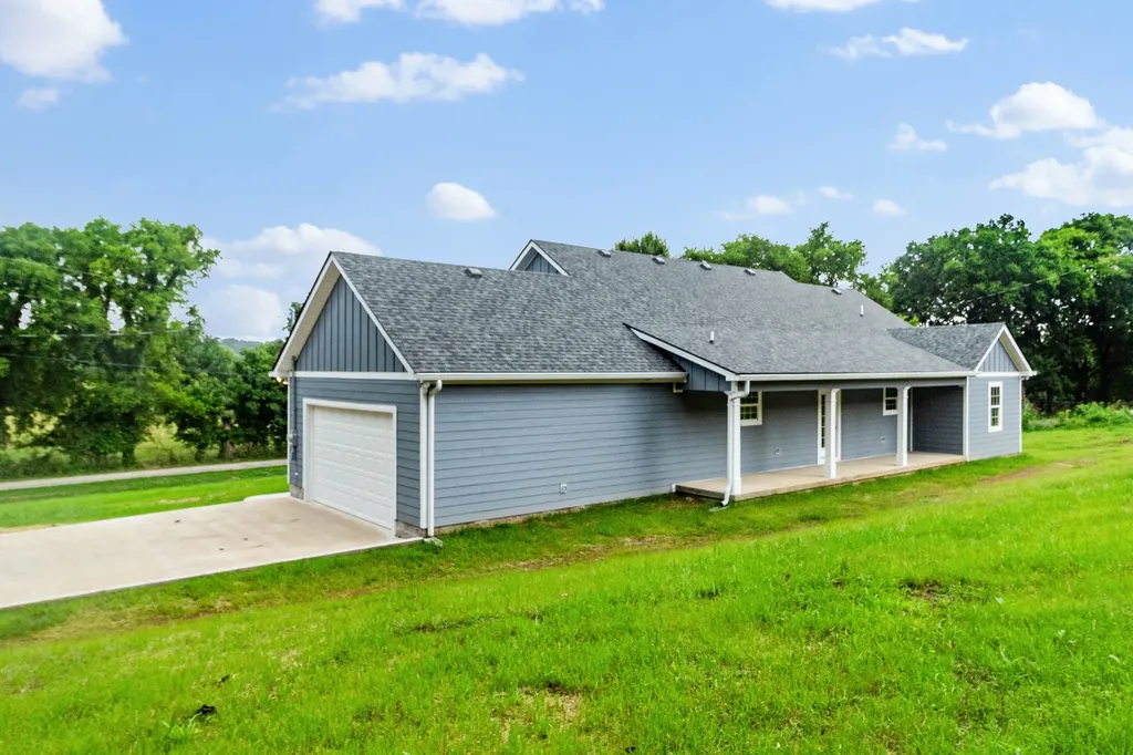 2979 Demastus Road Culleoka TN 38451