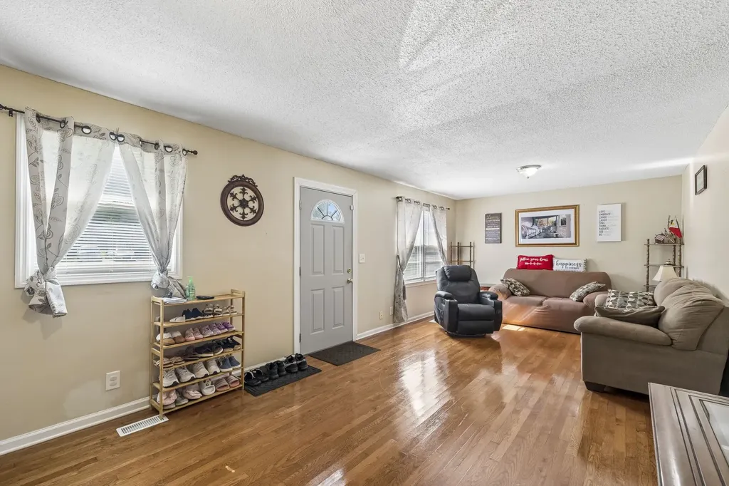 1067 Murrey Street Lewisburg TN 37091
