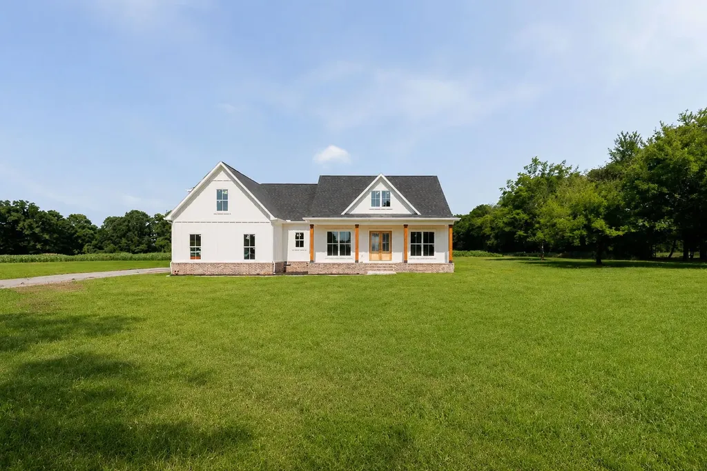 3377 Midland Road Shelbyville TN 37160