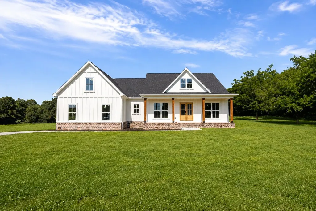 3377 Midland Road Shelbyville TN 37160