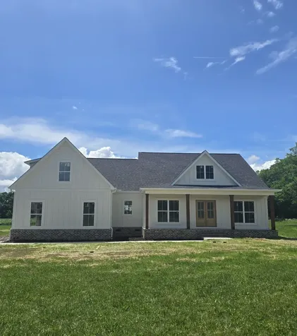 3377 Midland Road Shelbyville TN 37160