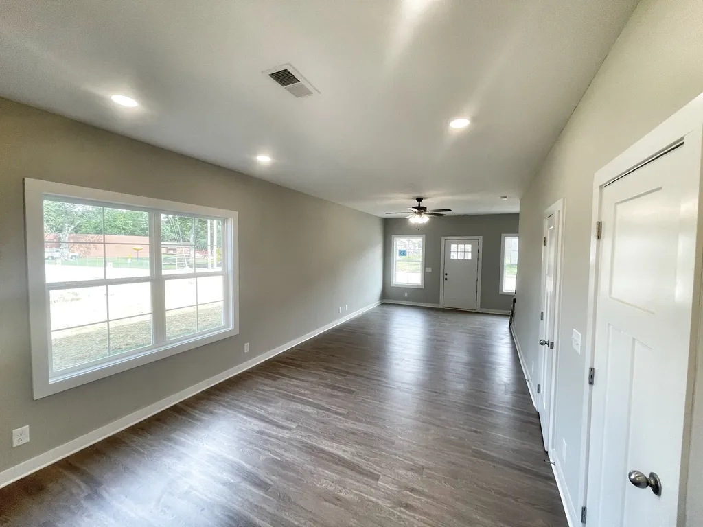 358 Honeycomb Court Clarksville TN 37040