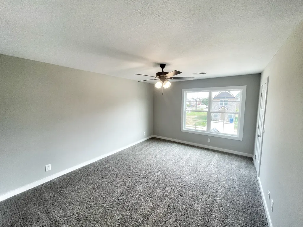 358 Honeycomb Court Clarksville TN 37040