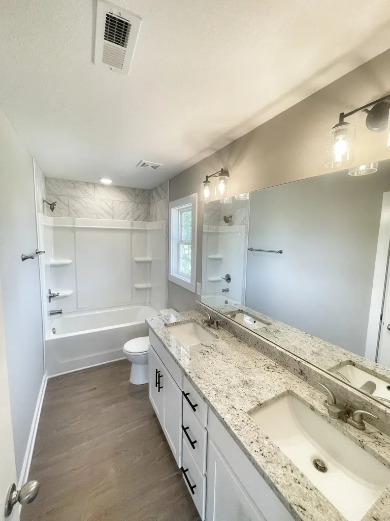 358 Honeycomb Court Clarksville TN 37040