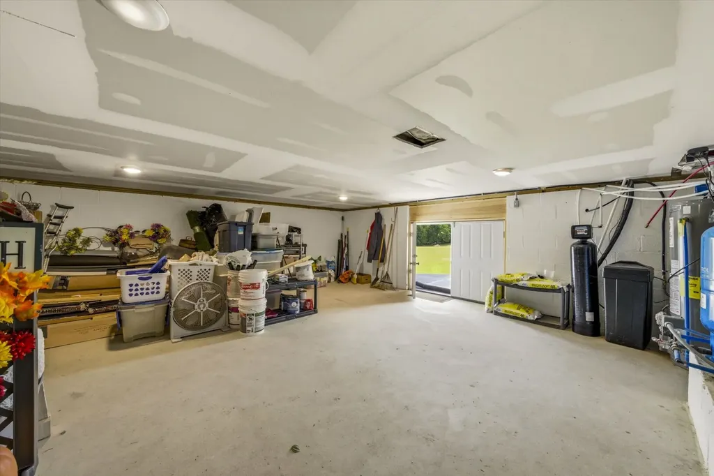 1971 Harbor Hills Drive Dandridge TN 37725