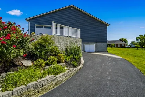 1971 Harbor Hills Drive Dandridge TN 37725