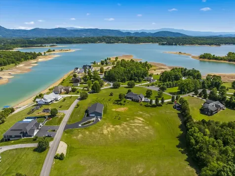 1971 Harbor Hills Drive Dandridge TN 37725