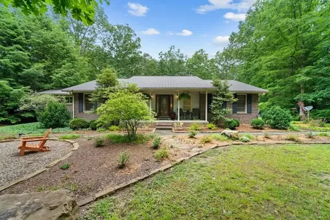 1320 Laurel Way Monterey TN 38574