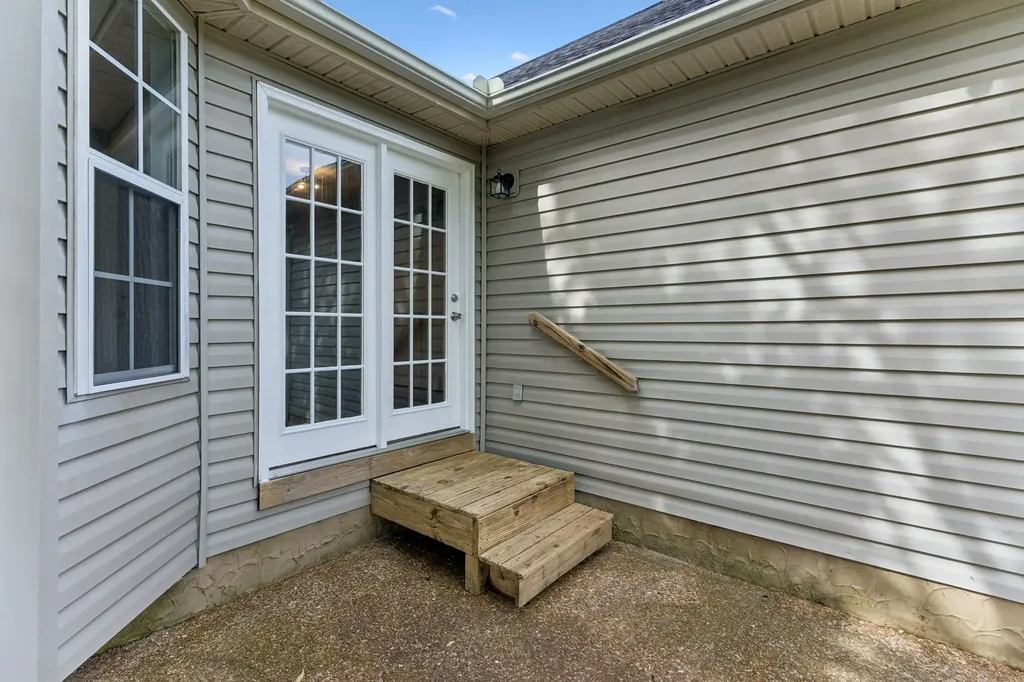 612 Ransom Village Way Antioch TN 37013