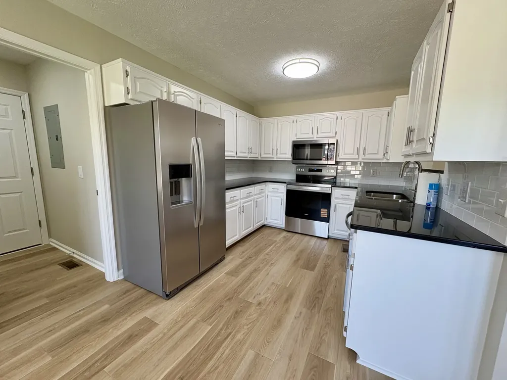 123 Tucker Trice Boulevard Lebanon TN 37087