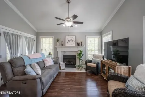 29 Broadleaf Place Crossville TN 38555