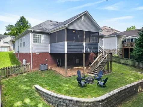 544 Parkvue Village Way Clarksville TN 37043