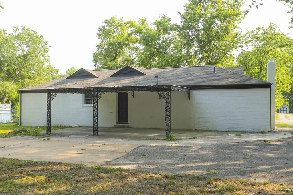 1229 Berwick Trail Madison TN 37115