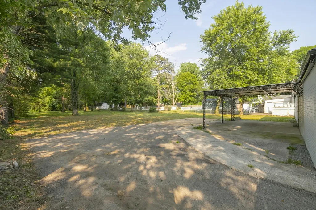 1229 Berwick Trail Madison TN 37115