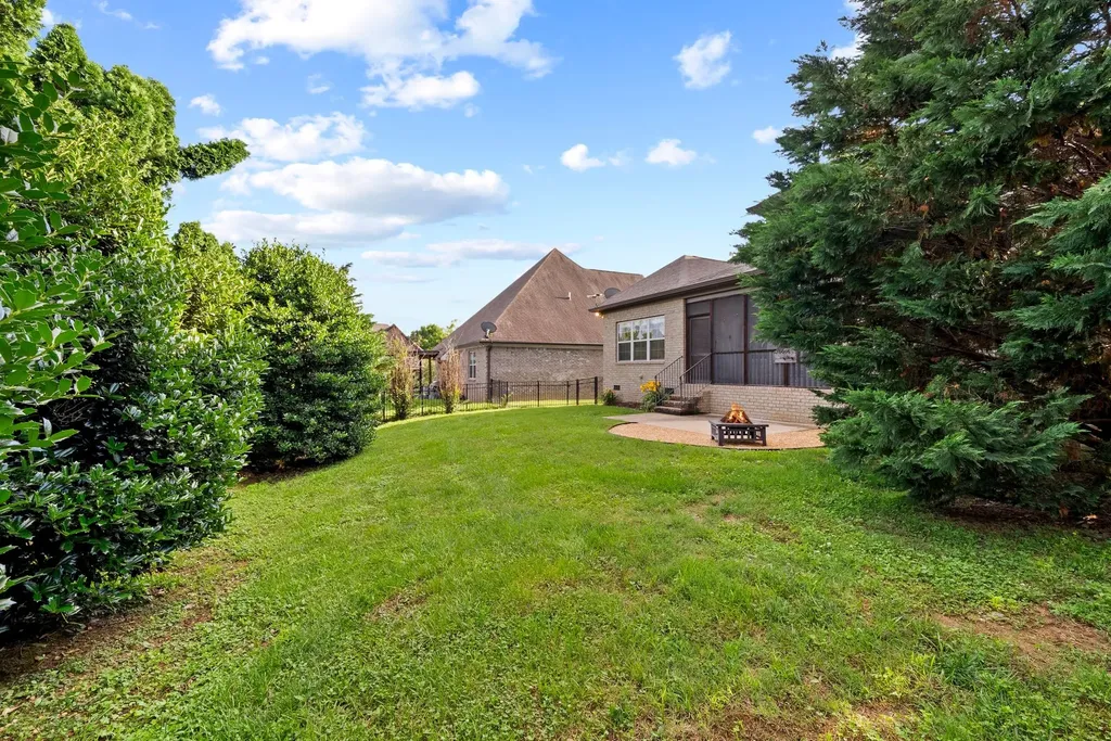 7002 Brindle Ridge Way Spring Hill TN 37174