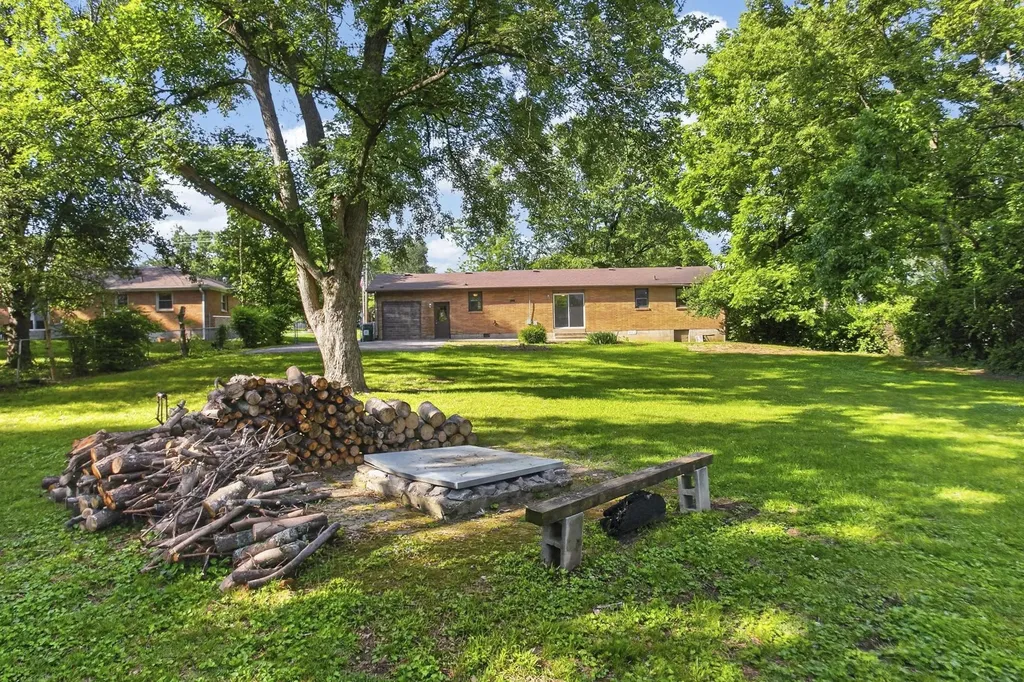 106 Vulco Drive Hendersonville TN 37075