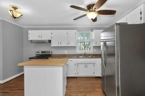 106 Vulco Drive Hendersonville TN 37075
