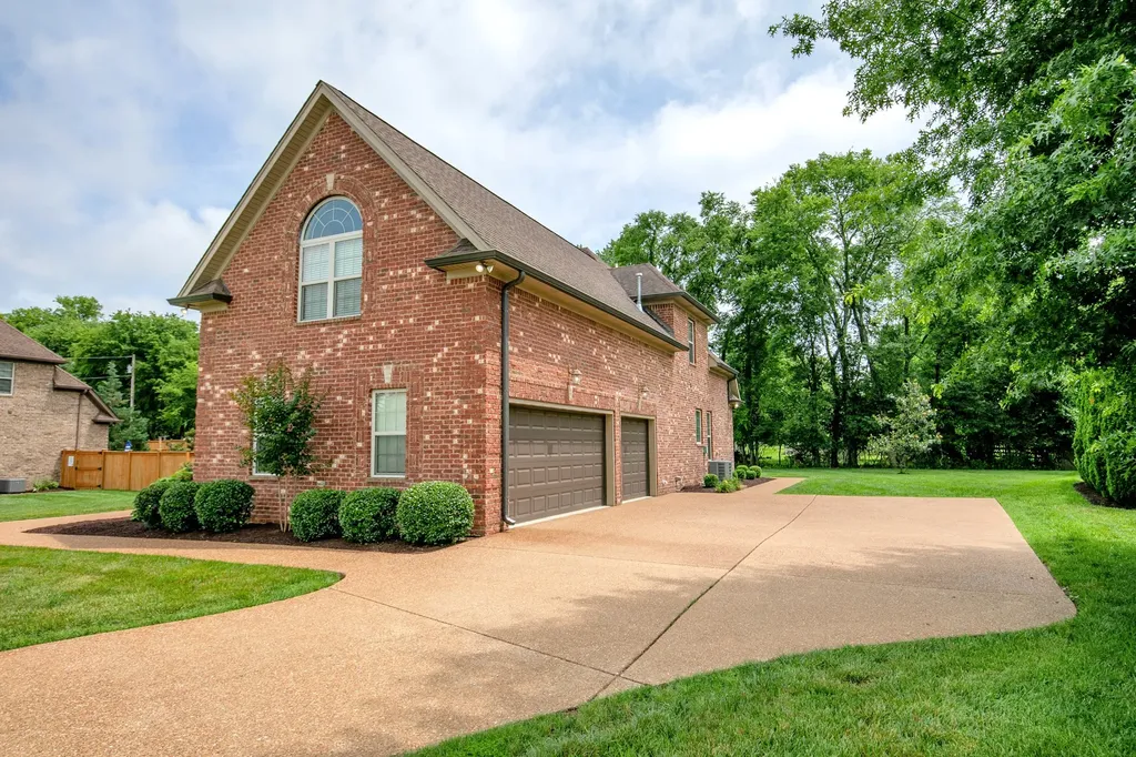 929 Morningstar Court Gallatin TN 37066