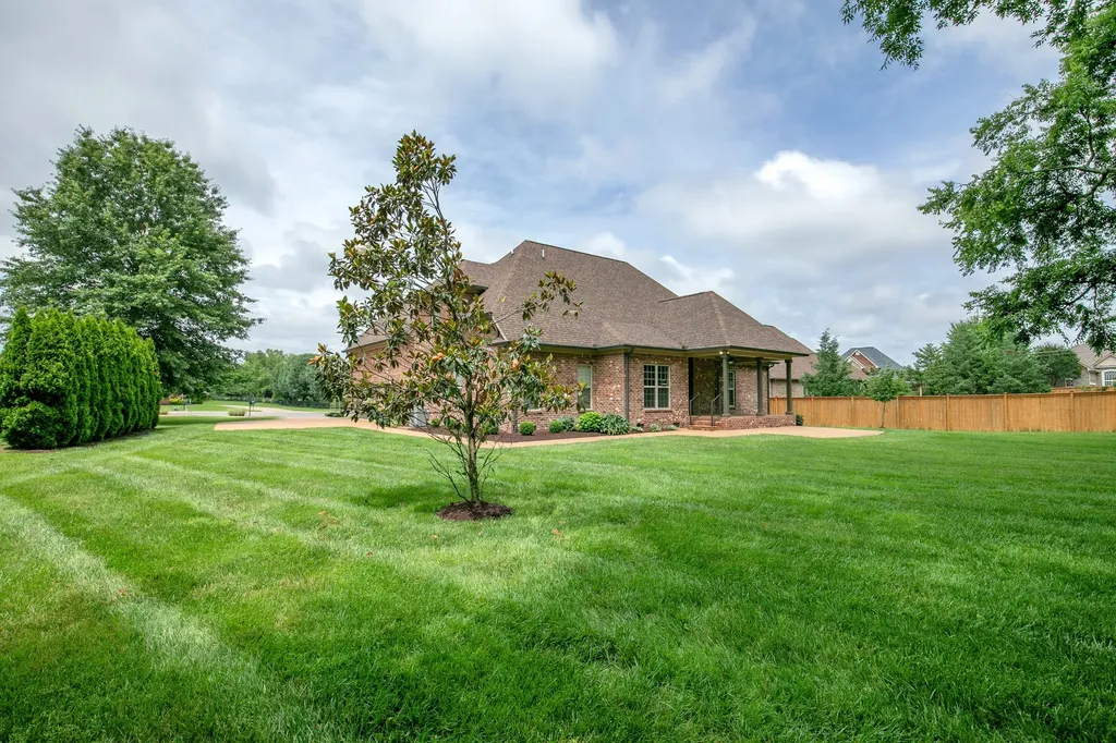 929 Morningstar Court Gallatin TN 37066