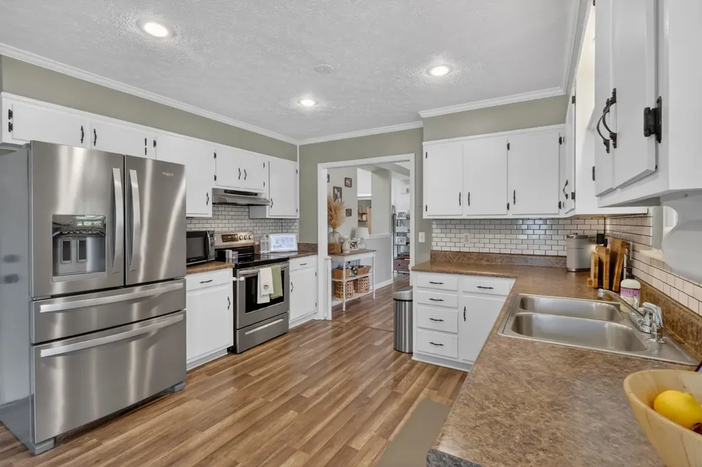 123 Cloverfield Court Hendersonville TN 37075