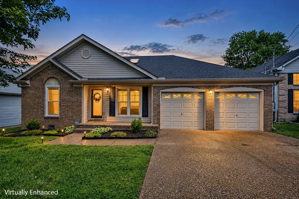 123 Cloverfield Court Hendersonville TN 37075