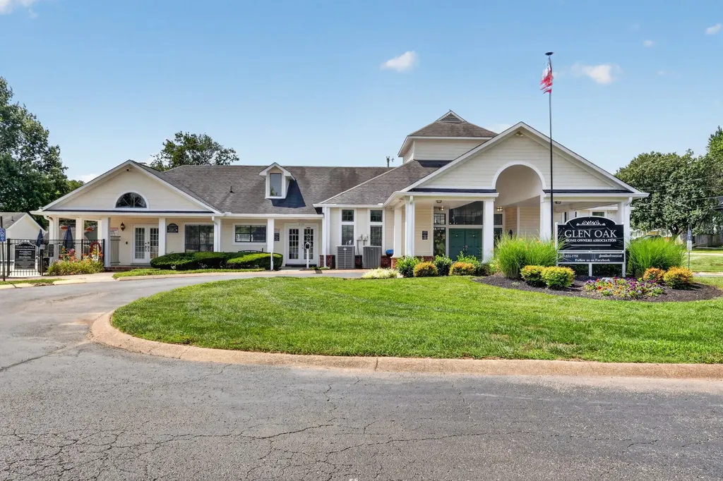 123 Cloverfield Court Hendersonville TN 37075