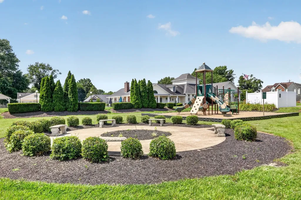 123 Cloverfield Court Hendersonville TN 37075