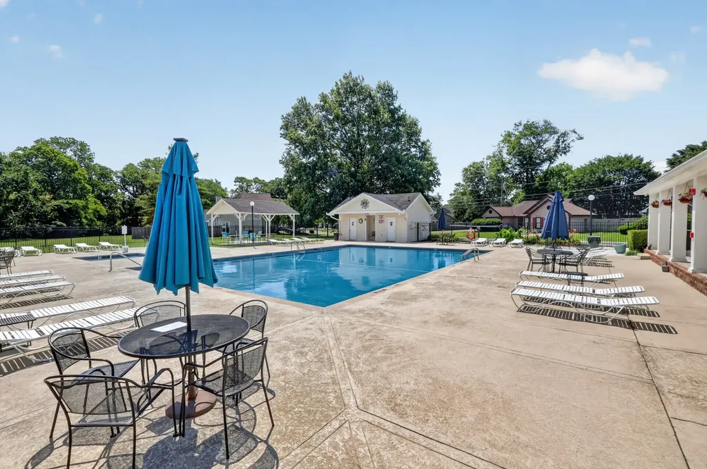 123 Cloverfield Court Hendersonville TN 37075