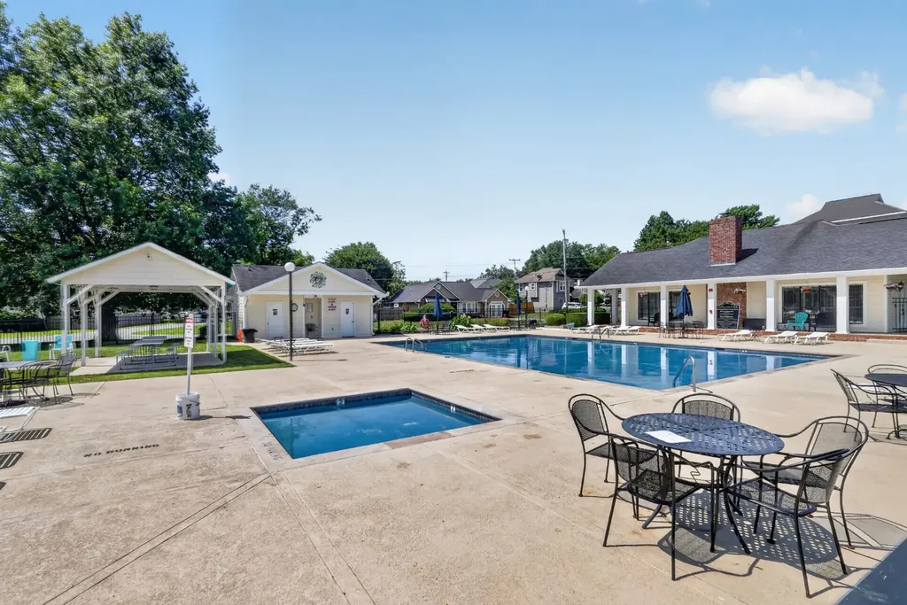 123 Cloverfield Court Hendersonville TN 37075