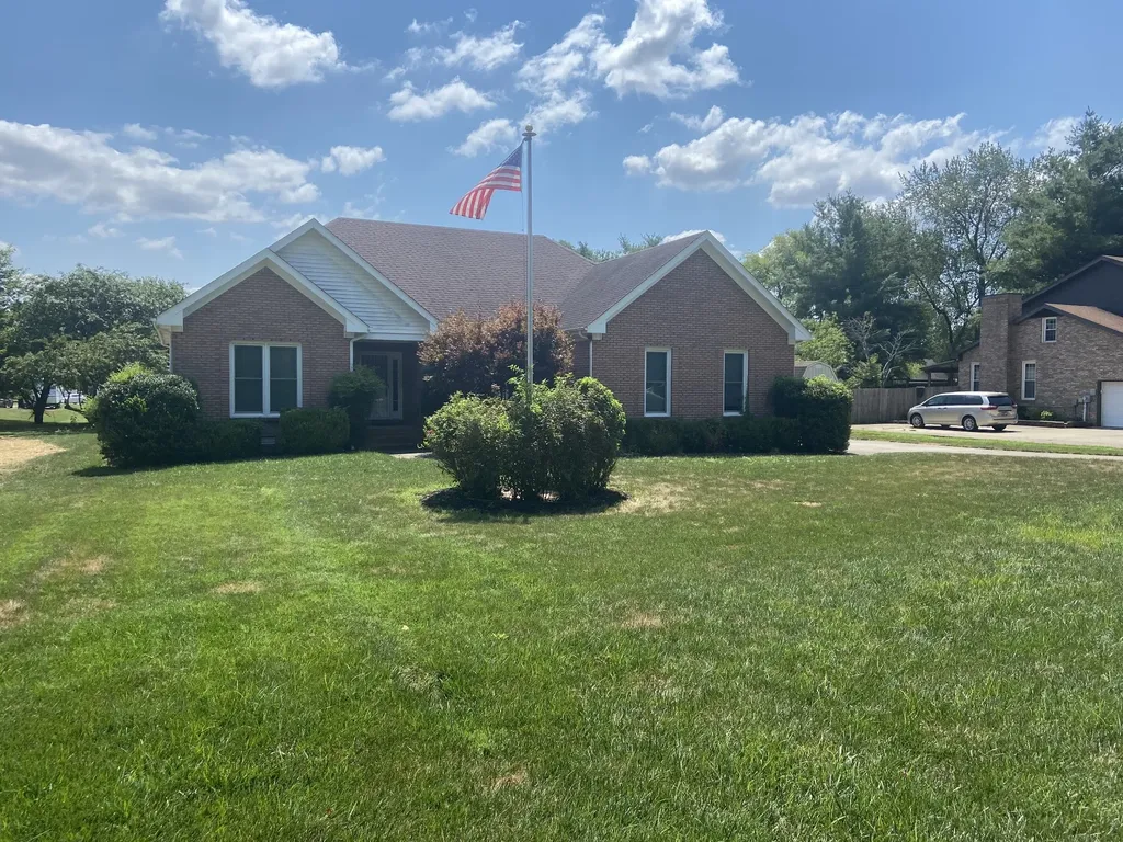 4237 Trenton Road Clarksville TN 37040