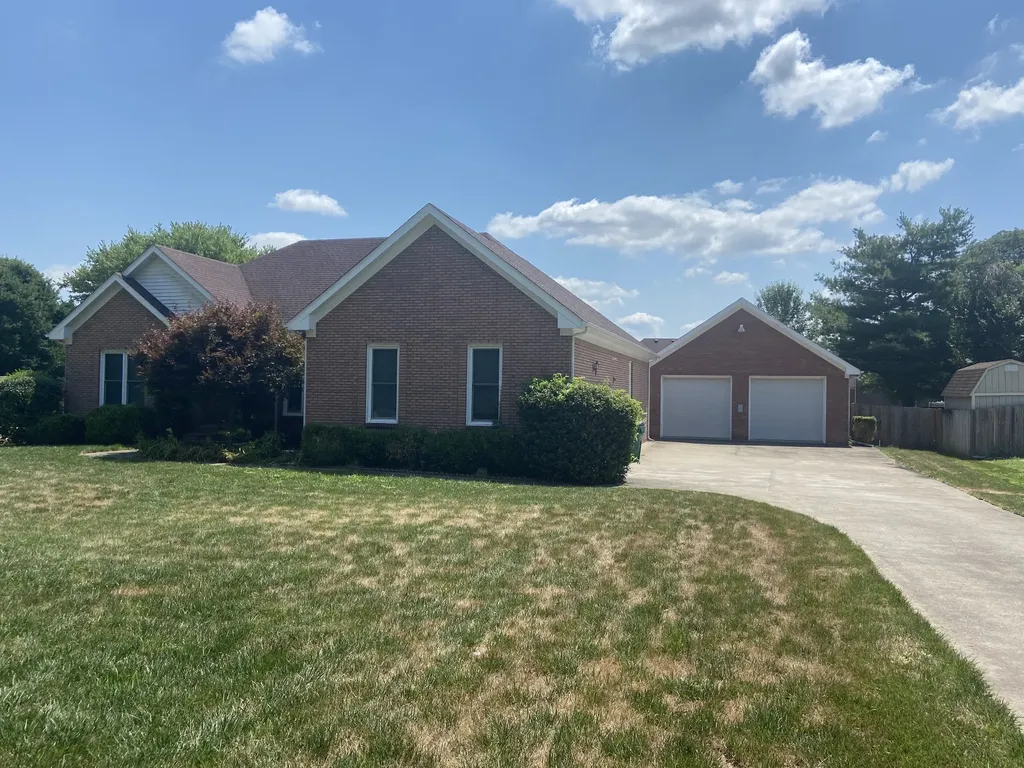 4237 Trenton Road Clarksville TN 37040