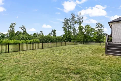 824 Brown Swiss Court Clarksville TN 37043
