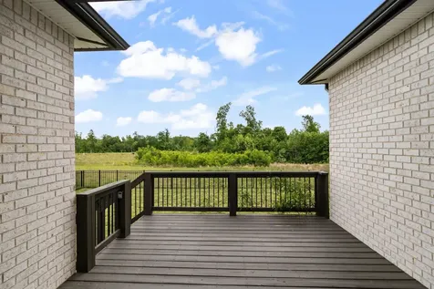 824 Brown Swiss Court Clarksville TN 37043