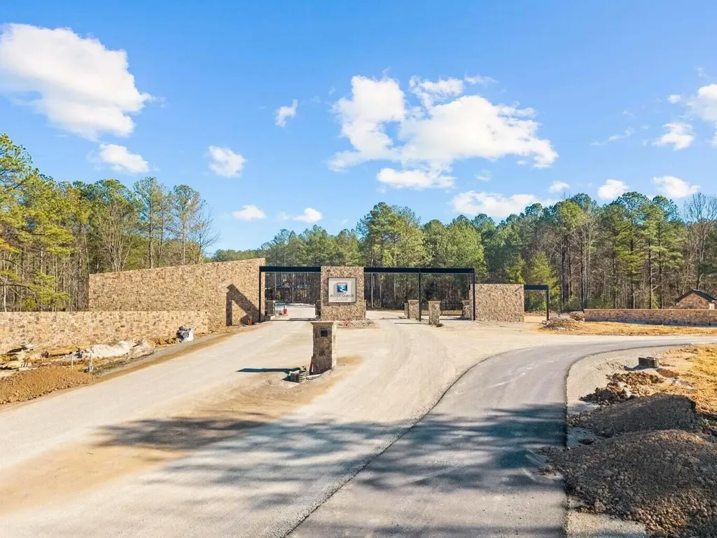 0 Split Rail Way Guild TN 37340