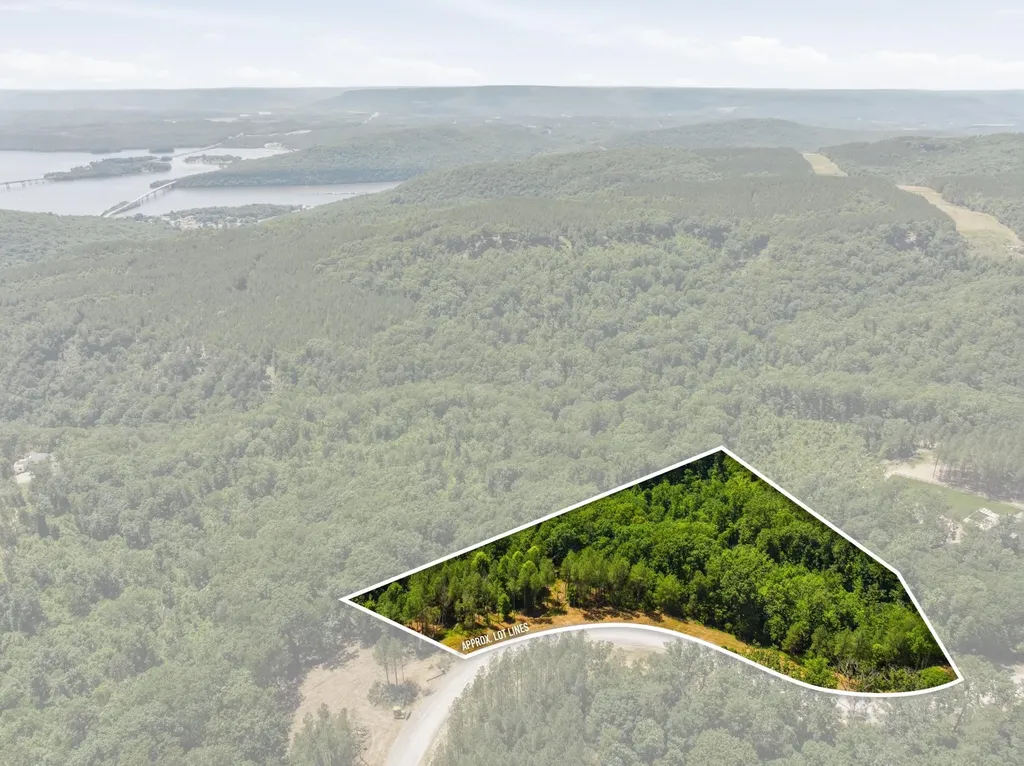 0 Split Rail Way Guild TN 37340
