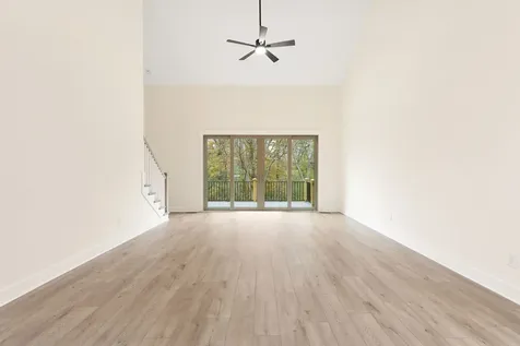 2048 Blackstone Drive Hendersonville TN 37075